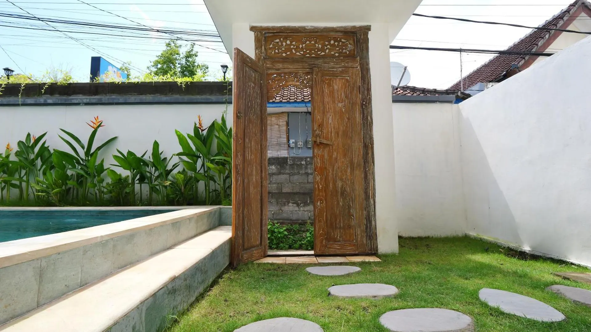 Ken Ken Guest House Seminyak Indonesia